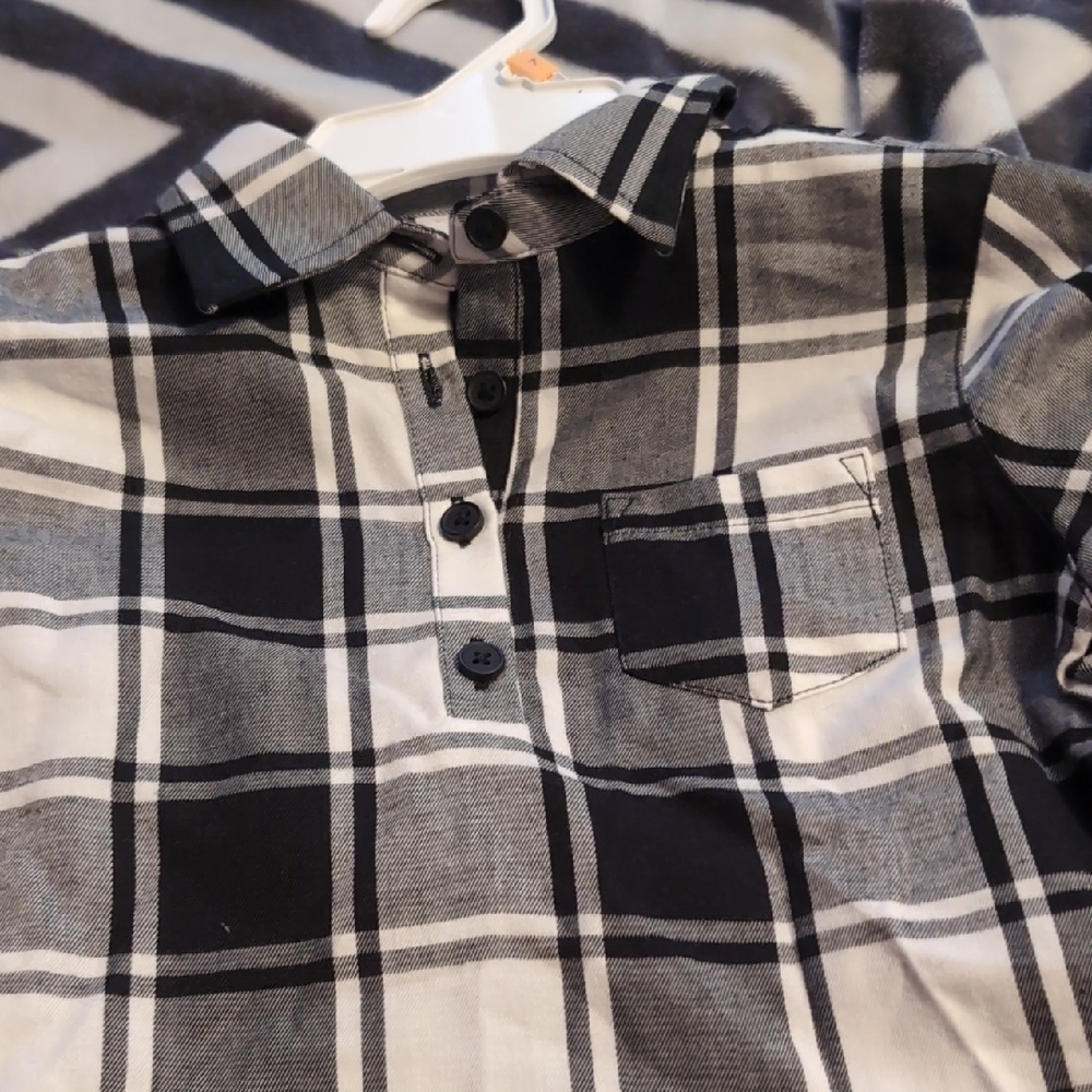 Classic Black and White Plaid Men's Shirt